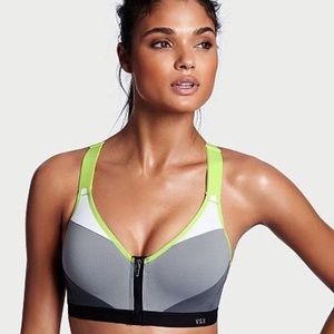 Victoria’s Secret Front-Zip Sports Bra🏃🏼‍♀️